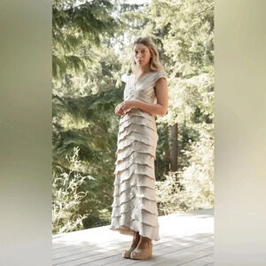 Adrianna Papell Champagne Silk Pleated Cocktail Dress Evening Ball Gown size 20W